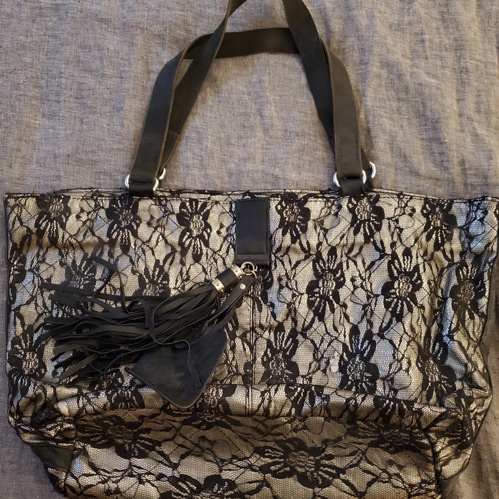 Lace purse